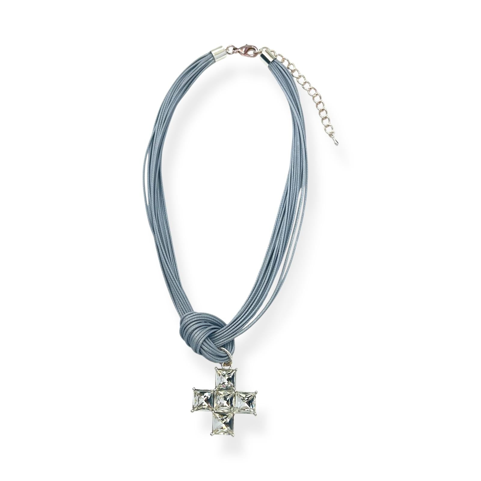 CO22141 Collar Cruz Colección Divina